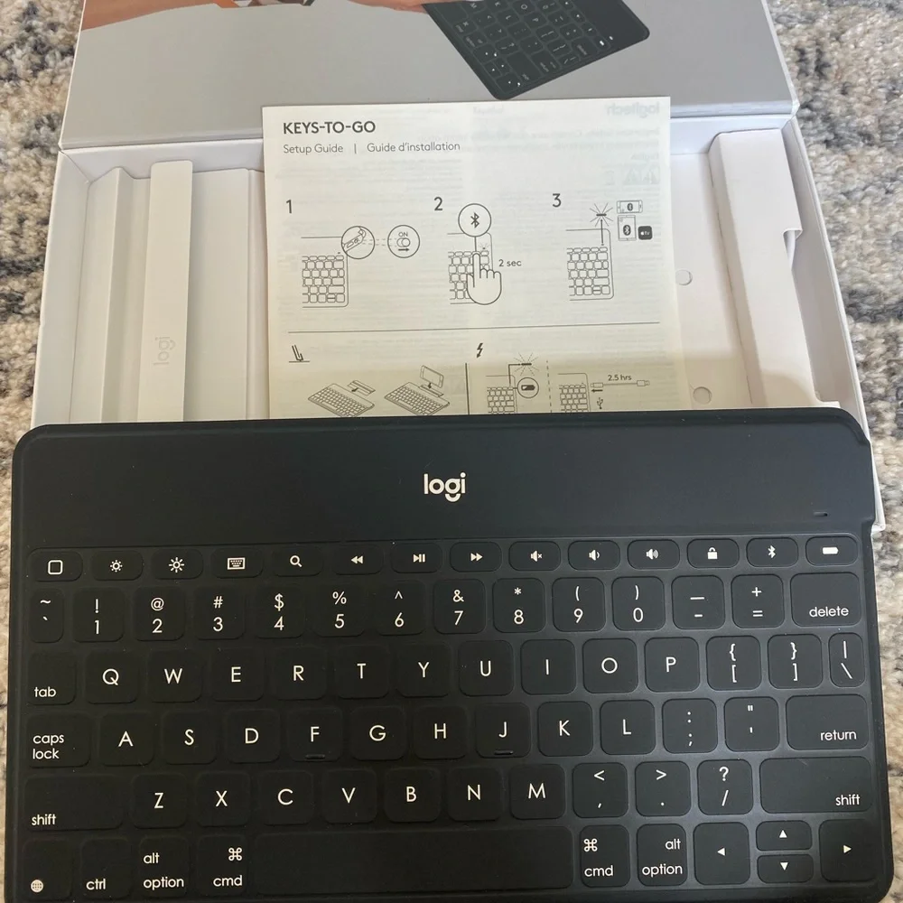 Logitech Keys to Go Keyboard